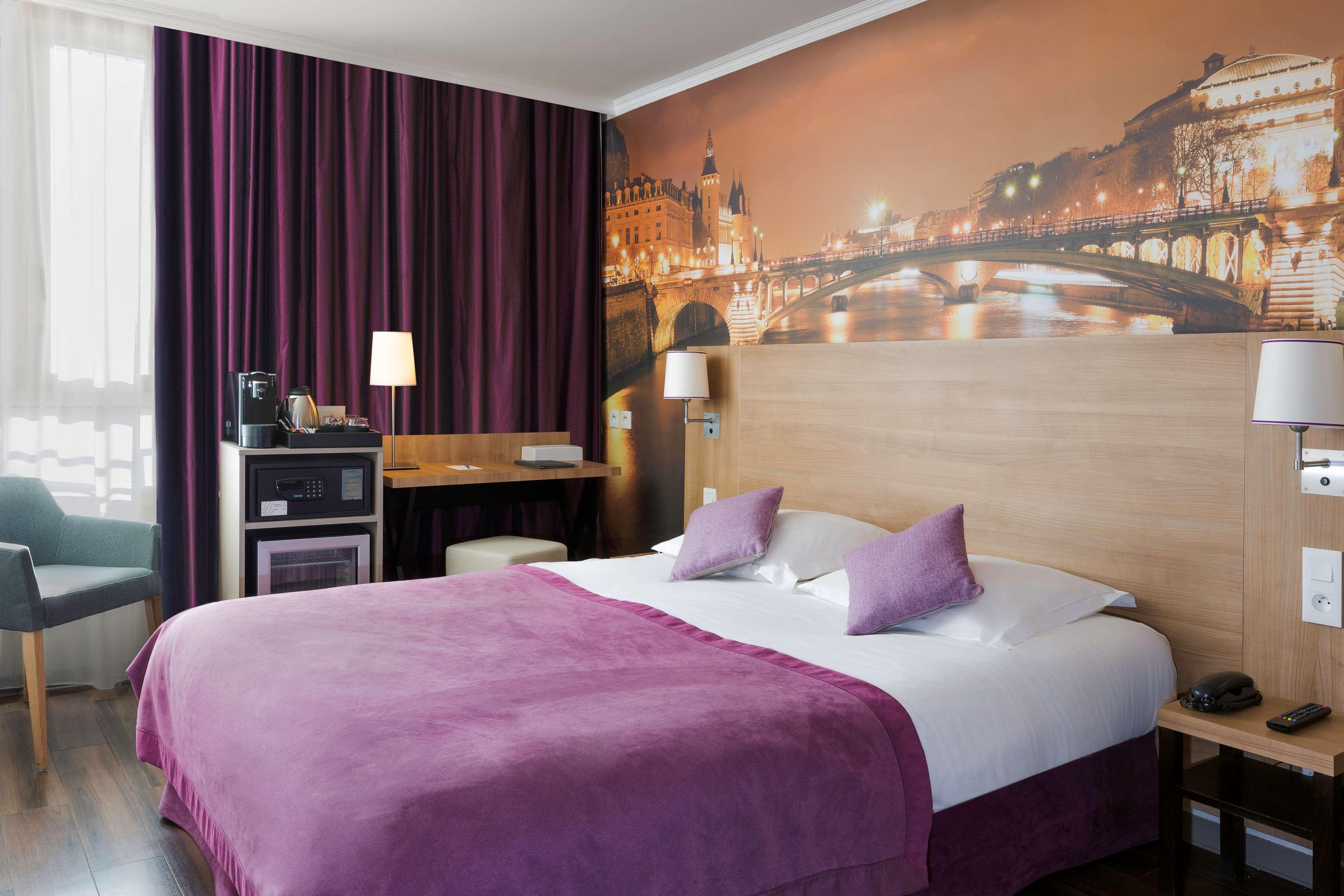 Best Western Rives De Paris La Defense Courbevoie Esterno foto